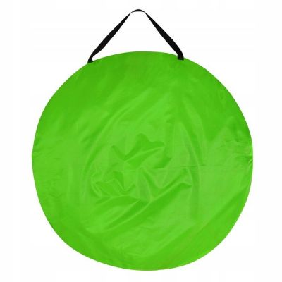 9. NILS CAMP NC3173 self-pitching beach tent, green
