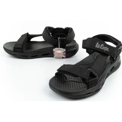 8. Lee Cooper men's shoes with velcro straps for summer, lightweight black