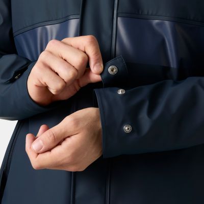 4. Helly Hansen Men's MOSS INSULATED COAT 54602 597
