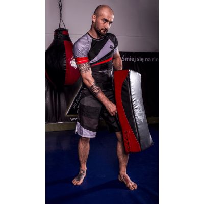 9. T75 | XXL Training Pad - For kicking