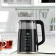 2. Black+Decker BXKE2206E electric kettle (2200W; 1.7l)