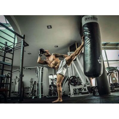 9. Punching bag - 140 White - 140 cm / 40 kg