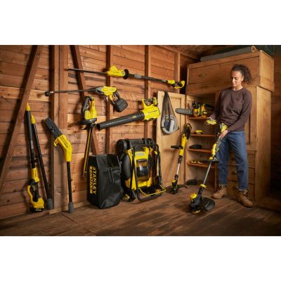 9. Stanley FATMAX SFMCPH845M1-QW Electric Hedge Trimmer Double Blade 4.1kg