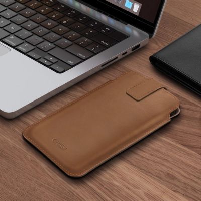 4. Tech-Protect SM65 case for 6.0-6.9" smartphones - brown
