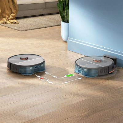 15. PHILIPS XU5000/10 cleaning robot