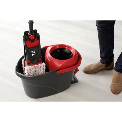 14. Vileda Ultramax TURBO XL spin mop
