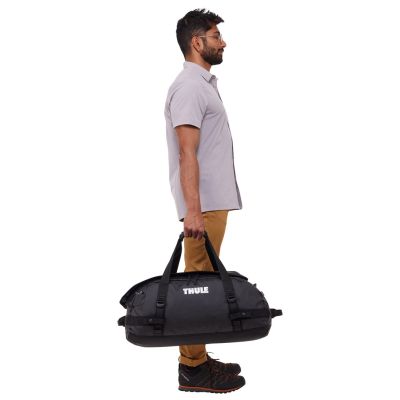 10. Thule Chasm TDSD302 Black Sports Bag 40L Polyester Black