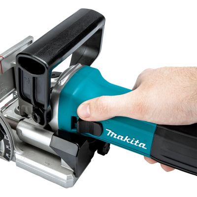 9. MAKITA PJ7000J Groove Milling Machine
