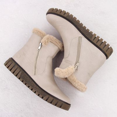 6. Beige women’s ankle boots with fur lining Rieker Y3481-60