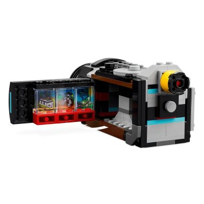 11. LEGO Creator 31147 Retro Camera