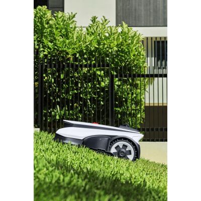 24. Ecovacs GOAT A1600 LiDAR PRO EU mowing robot