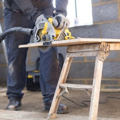 3. Circular Saw 1650W, 190mm FME301 STANLEY
