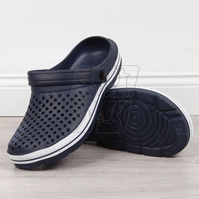 2. NEWS W EVE300B openwork foam slippers navy blue