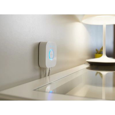 5. Philips Hue Bridge 929001180642 - intelligent lighting control SMART HOME HUE BRIDGE
