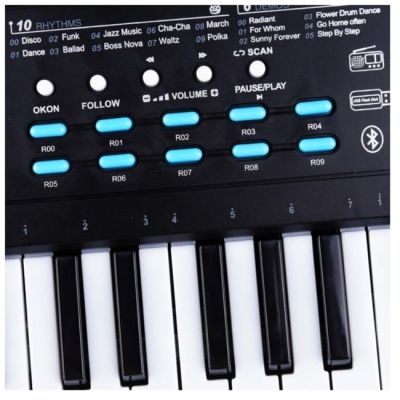 7. SUPRIMO 605 UFB - keyboard with microphone for learning to play, designed for children