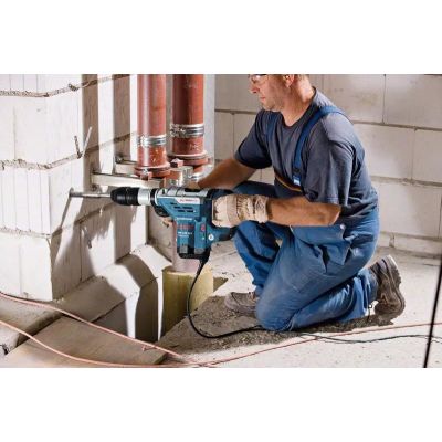 5. GBH 5-40 DCE 1150W BOSCH hammer drill