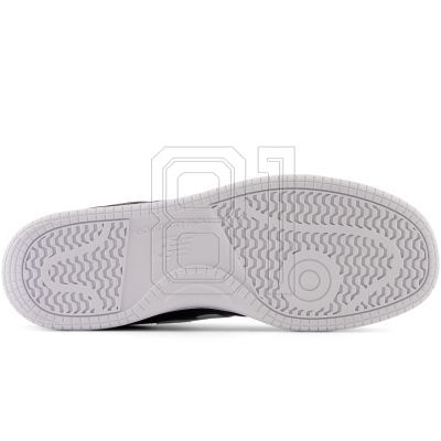 9. New Balance BB80BLK sports shoes