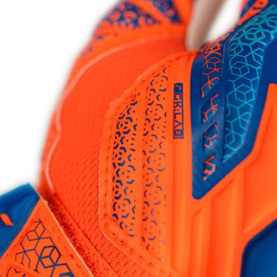 13. Reusch Attrakt Starter Solid Finger Support Jr 5472511 2290 Goalkeeper Gloves