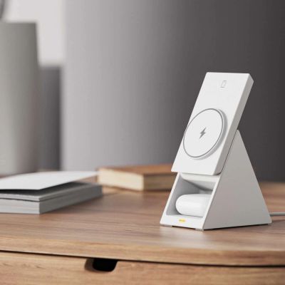 10. Choetech T600 15W 3in1 Inductive Charging Station - White