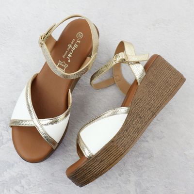 3. Women's wedge sandals in white and gold S.Barski PL51-324