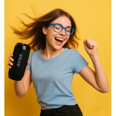 7. SQUEAK JET BLUETOOTH SPEAKER 5.3, 14W, FM RADIO, MICROSD, AUX, USB, USB-C SQ1008