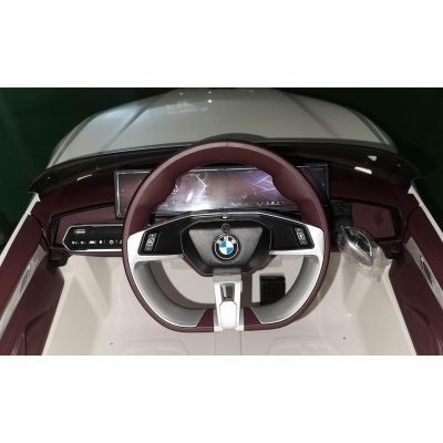 15. BATTERY-POWERED CAR LICENSE BMW i4 WHITE