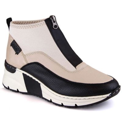 7. Rieker W RKR608 ankle boots beige