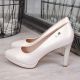 7. Pumps on a platform pearl beige W Sergio Leone