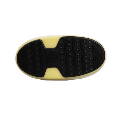 10. Women's Moon Boot MB Icon Nylon White Winter Snow Boots - 80D1400440-A001