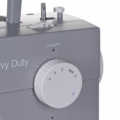 6. Singer SMC 4423/00 sewing machine