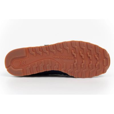 9. New Balance 373 men’s sports shoes, navy leather sneakers