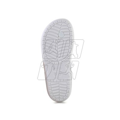 5. Crocs Classic Flip Flip Flops W 207713-100