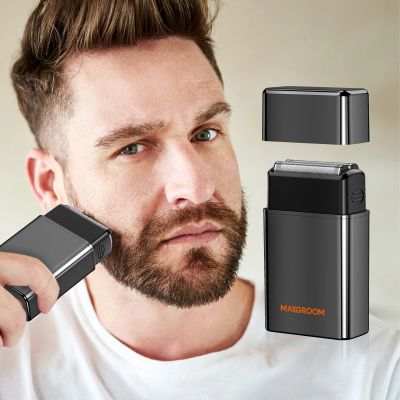 4. MAXGROOM M-5580 2-in-1 Electric Shaver - Black