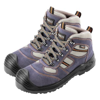 2. NEO tools 82-046 safety shoes