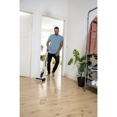 4. Kärcher FC 2-4 Battery Set Electric Mop