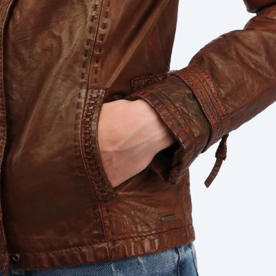 8. leather Wrangler WR4030ZC81