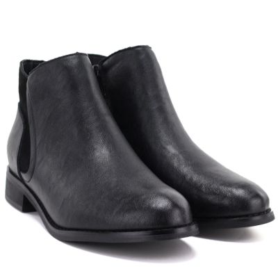 4. Women’s black lined leather ankle boots M.Daszyński SFY2648-1