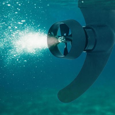 8. XQMAX SUP MOTOR WITH BATTERY