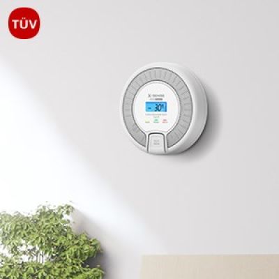 2. X-Sense CO03D-W Smoke Detector Carbon Monoxide Detector Interconnectable Wireless