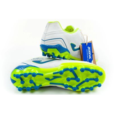 9. Joma Toledo JR 2602 children's football boots for turf and orlik