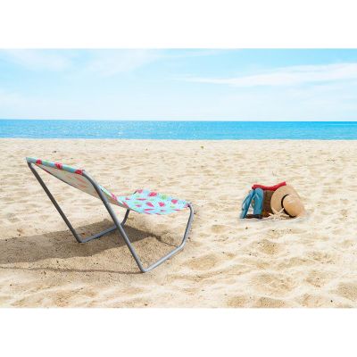 20. FOLDABLE GARDEN AND BEACH CHAIR AND FRUIT MELON BAG