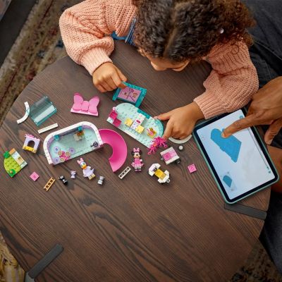 9. LEGO DISNEY 43274 CLASSIC MINNIE'S PET HOTEL