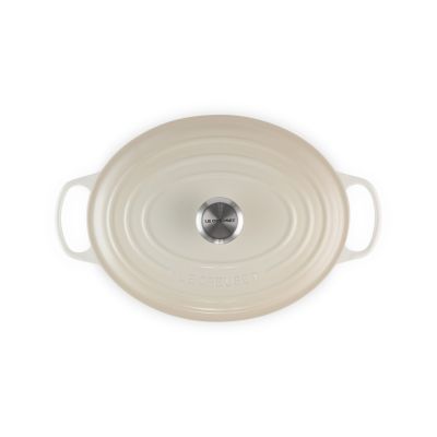 4. Le Creuset Signature Roaster Oval Dish 31cm Meringue