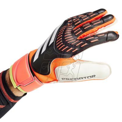 2. Adidas Predator MTC M IN1599 goalkeeper gloves