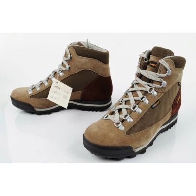 8. Aku Ultralight W 36510518 trekking shoes
