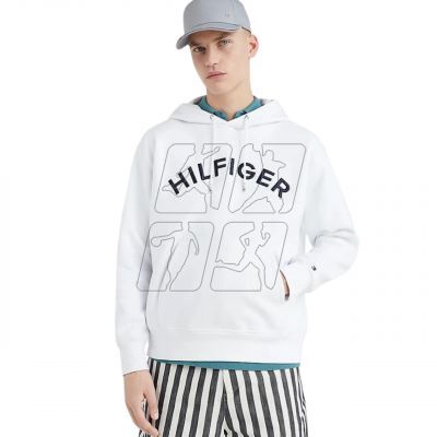 2. Tommy Hilfiger Arched M MW0MW31070 sweatshirt