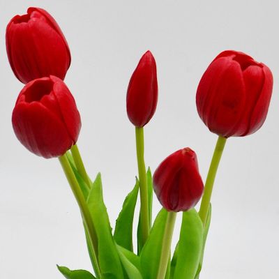 17. BOUQUET OF 5 RED TULIPS 39 CM LIKE LIFE SPRING DECORATION