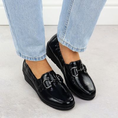 7. Women's patent leather wedge shoes, black, Rieker L5352-00