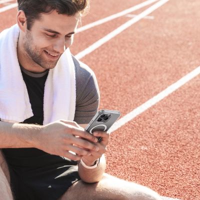 11. Dux Ducis Clin Mag case with MagSafe for iPhone 16 Pro - transparent