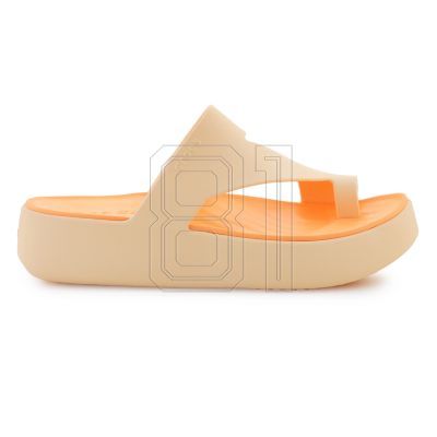 11. Crocs Getaway Platform Toe Loop Flip-Flops W 210834-78Z